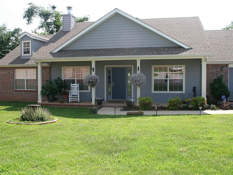 Front Yard view