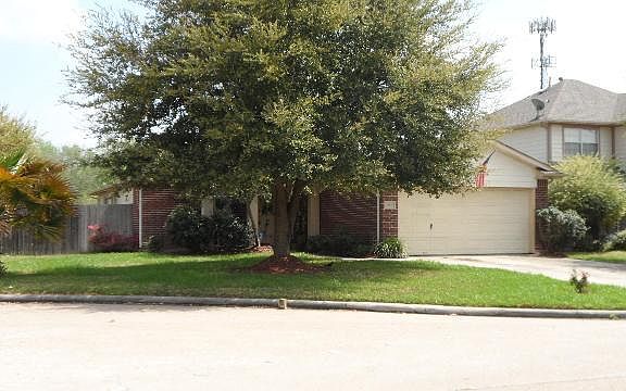 2nd image of 12834 Highmanor Dr
