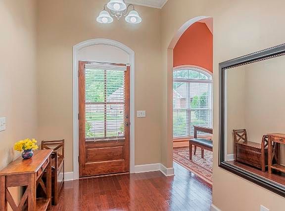 2nd image of 417 Suzanne Ave
