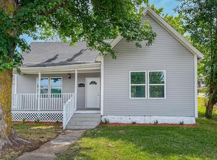 416 S Lee Trover Todd Hwy, Earlington, KY 42410