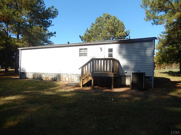 3rd image of 1868 Tabor Rd