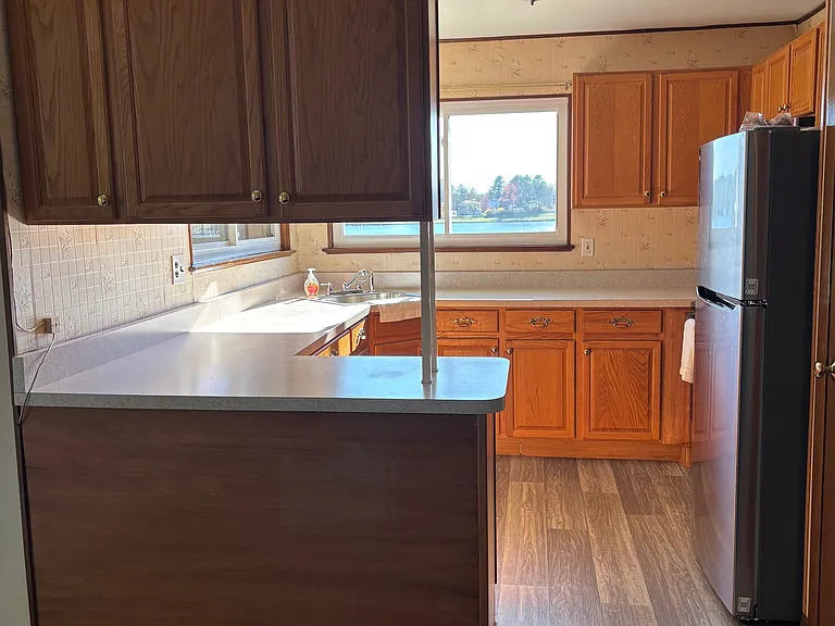 274 Lake Shr E #C — Photo 11