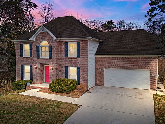 2nd image of 5204 Custis Ln