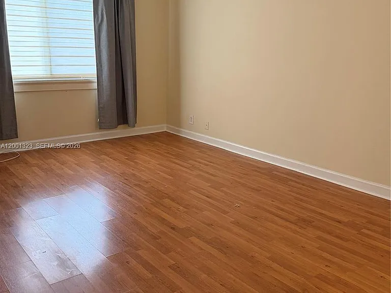 100 Edgewater Dr #127 — Photo 9