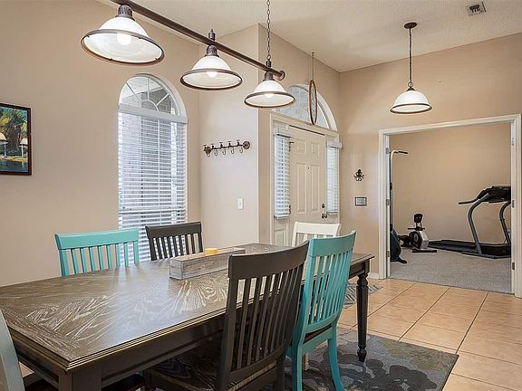 5th image of 1151 Finch Dr
