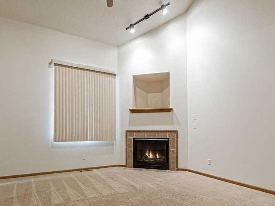 1st image of 1933 Sheyenne St #1933