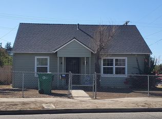 481 N Sunnyside St, Porterville, CA 93257