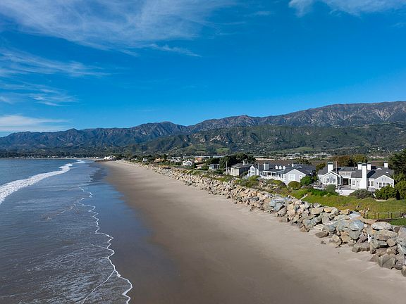 3rd image of 571 Sand Point Rd