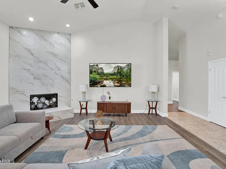 5434 E Campo Bello Dr — Photo 22