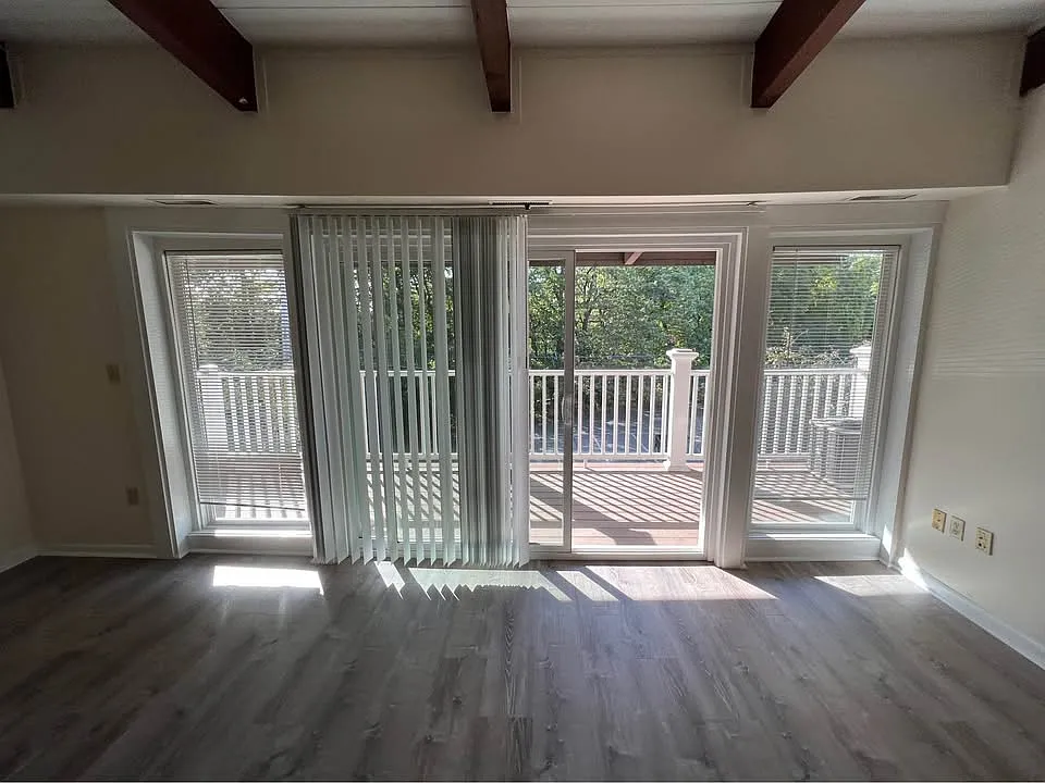 Westgate Dr, Woburn — Photo 4