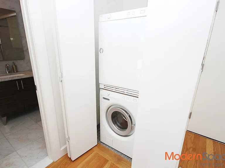 11-24 31st Ave #D5 — Photo 5