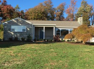 25 Robinson Ave, Coatesville, PA 19320