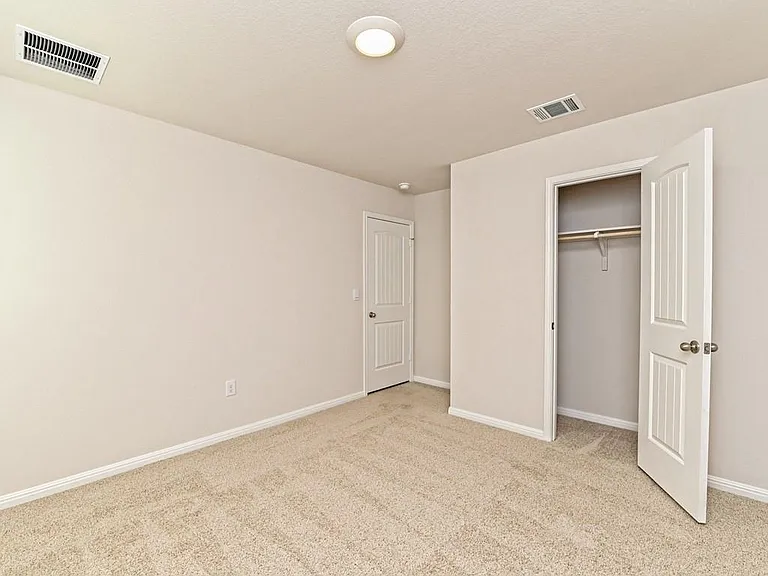 2632 Indian Clover Trl — Photo 35