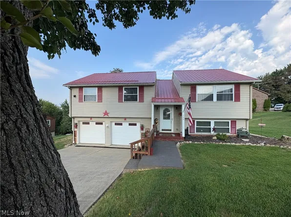 124 Orchard Dr, Saint Clairsville, OH 43950