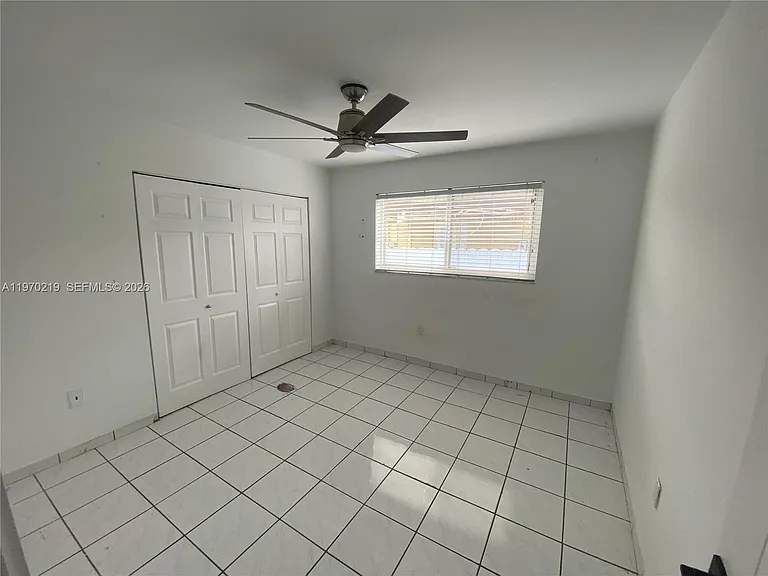 3251 SW 67th Ave — Photo 27