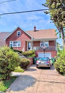 2121 Caroline Ave, Linden, NJ, 07036