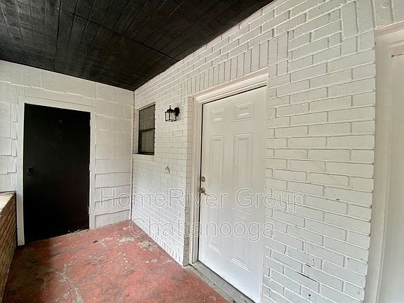 2nd image of 819 Asterwood Dr Unit D
