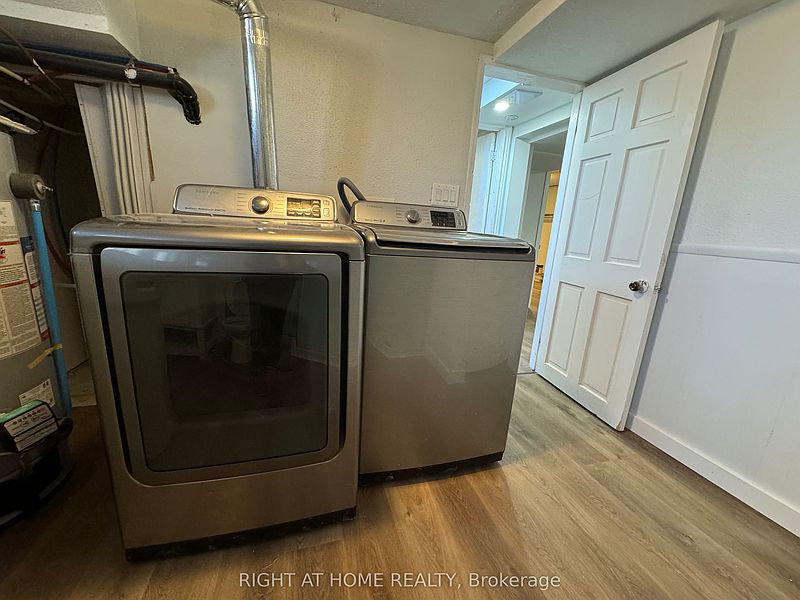 Kitchener House for rent - 1 Bedroom — photo 16