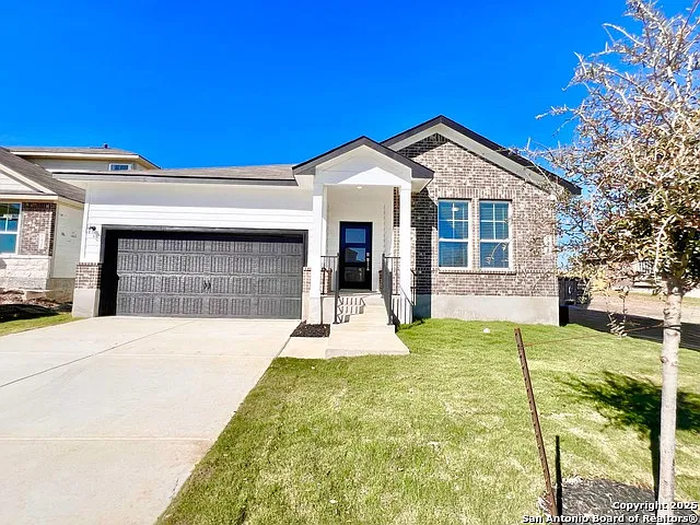 4 bed, 3.0 bath, 1917 sqft, $2,095 — Photo 4