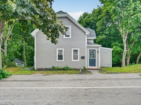 3 Birch Ave, Plymouth, MA 02360