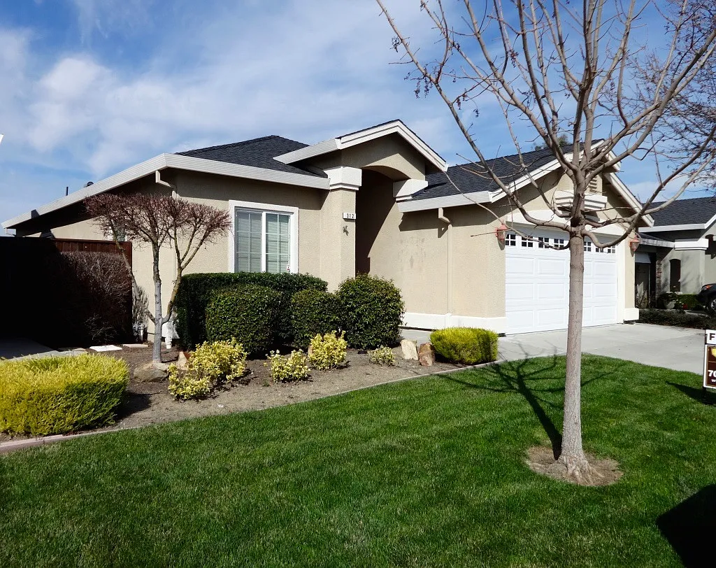 312 Grand Canyon Dr photo 1