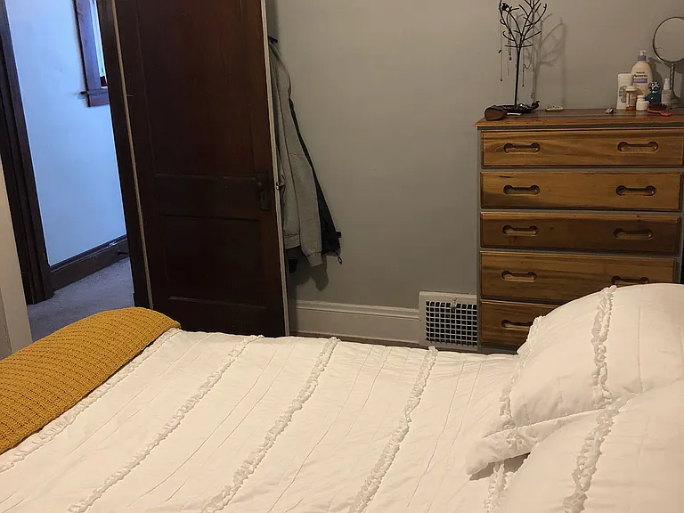 1347 Cranford Ave #UP — Photo 7