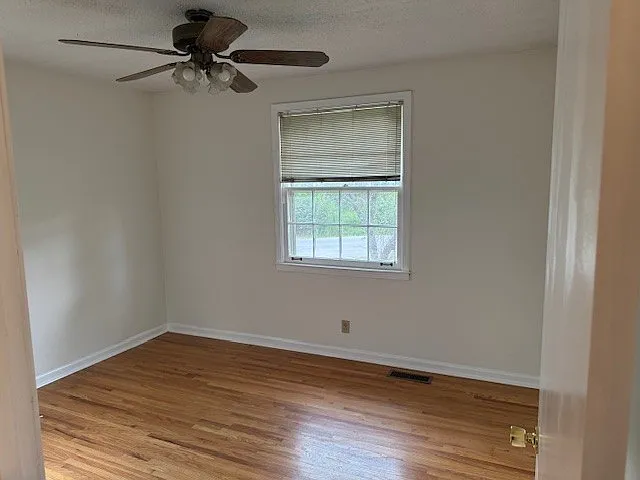 Oriole Cir — Photo 12
