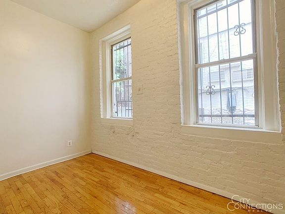 5th image of 425 W 46th St APT 1D