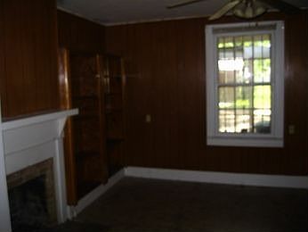 2nd image of 4141 Blount Rd