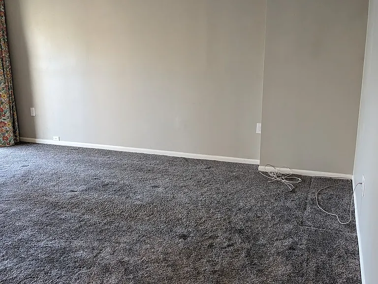 1403 Northgate Sq #32 — Photo 15