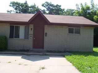 503 N 11th St, Rogers, AR 72756
