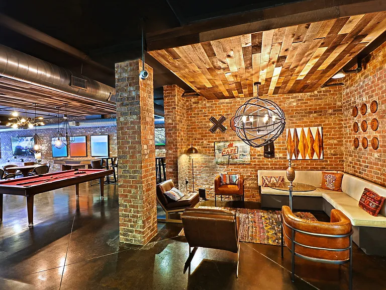 Mariposa Lofts — Photo 7