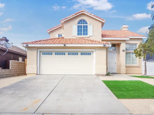 5331 Essex Dr, Palmdale, CA 93552