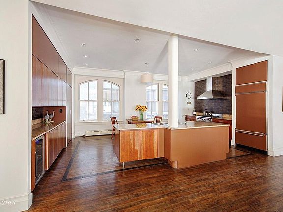 3rd image of 105 Hudson St APT 5S