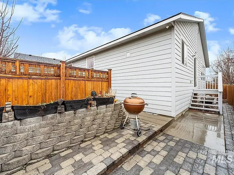 11407 Willamette Way — Photo 9