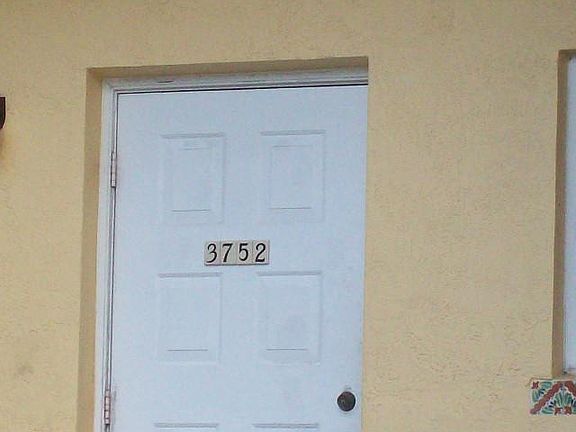 4th image of 3752 NW 91st Ln #3752