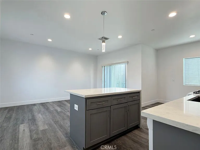1493 Atlantic Ave — Photo 6