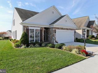 221 Clubside Dr #321, Taneytown, MD 21787
