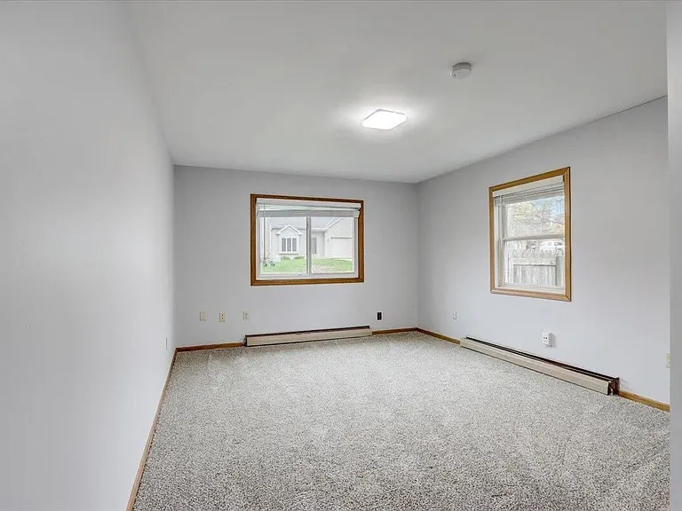 W176S6956 Lake St — Photo 12