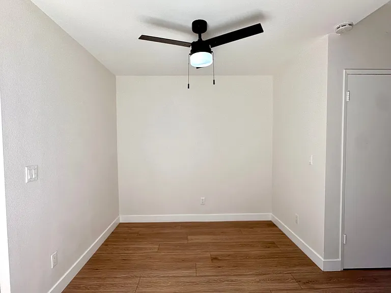 9939 Topanga Canyon Blvd — Photo 51