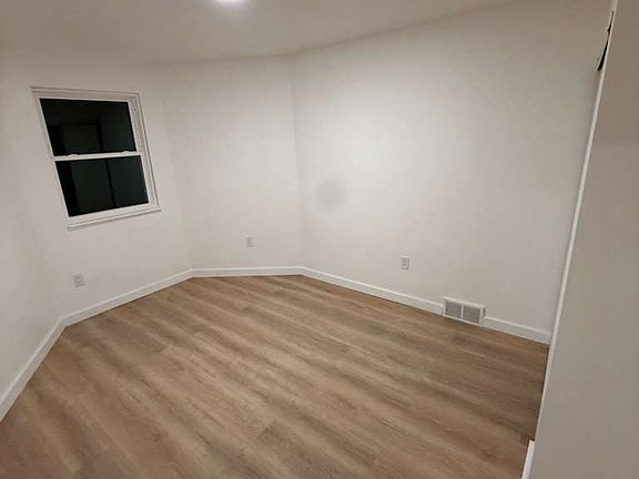 3rd image of 1216 Kenneth Ave APT B