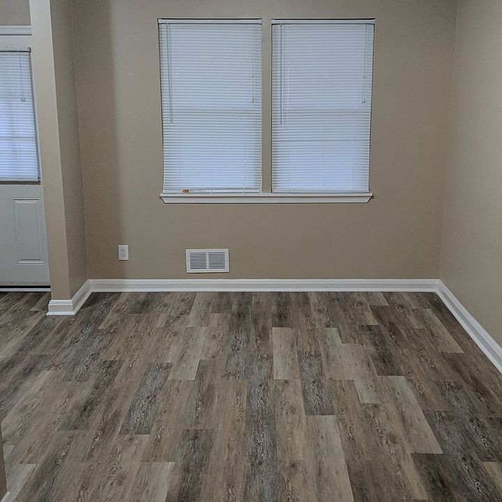 2nd image of 7005 Bank St