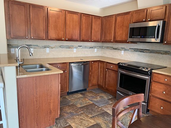 4th image of 13405 E Sprague Ave #1