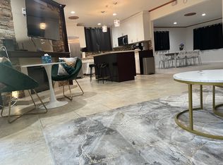24353 Hartland St, West Hills, CA 91307