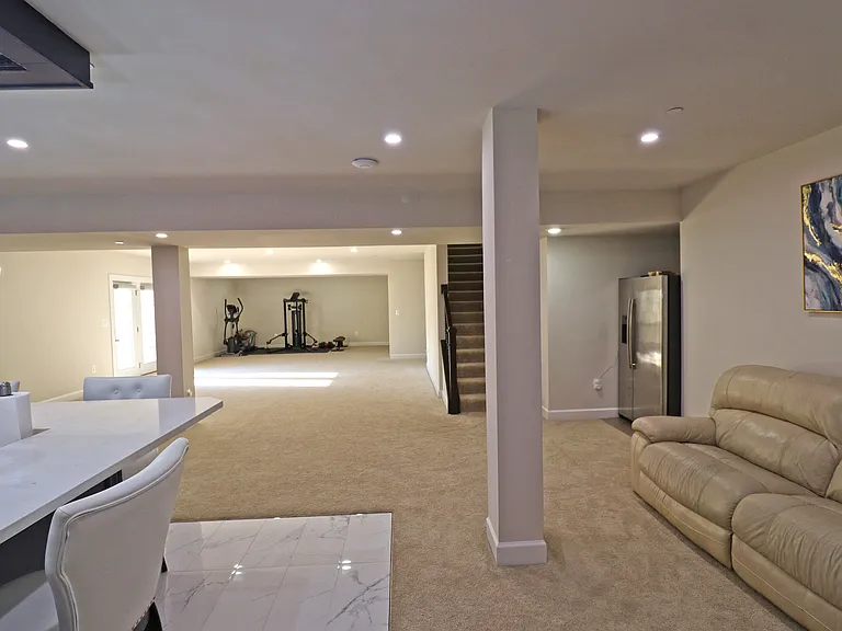 1040 Stepping Pl — Photo 56