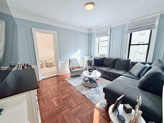 5th image of 30-58 34th St #4D