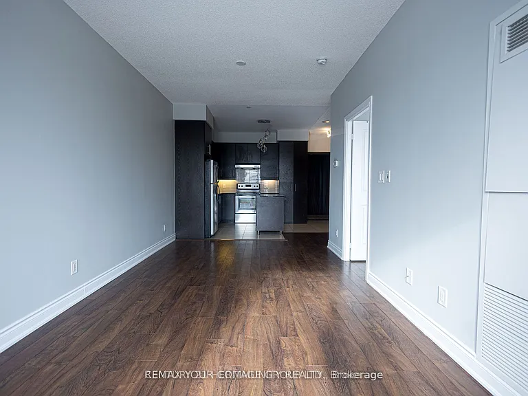 325 S Park Rd #1210 — Photo 8