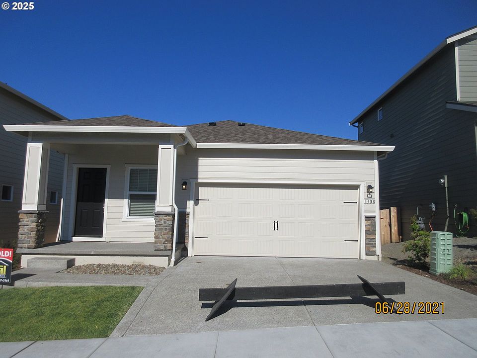 1st image of 1308 W 15th Ave
