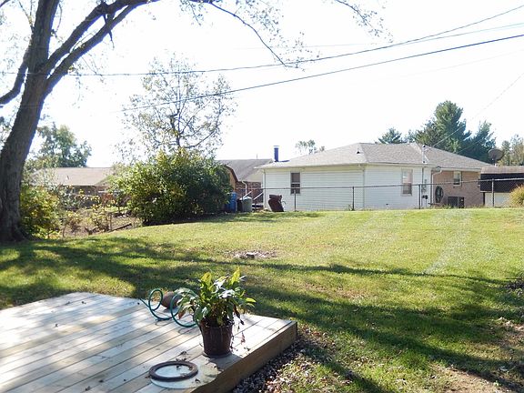 2nd image of 1543 Van Buren Dr