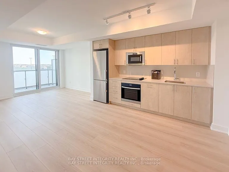 2545 Simcoe St N #420 — Photo 2